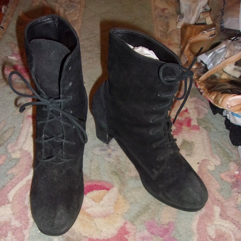 Vintage American Eagle Black Suede Granny Boots 7 Booties
